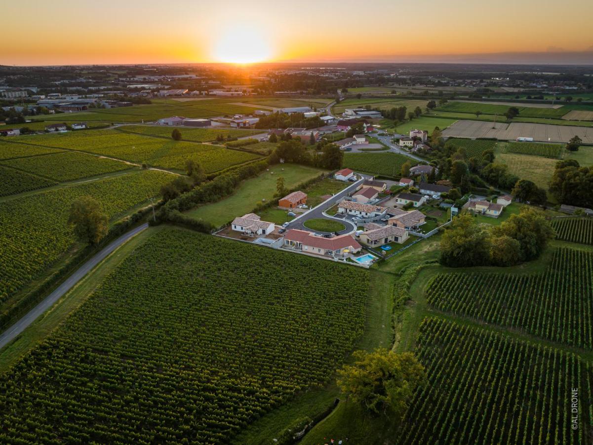 Le Maconnais Guest House Vinzelles エクステリア 写真